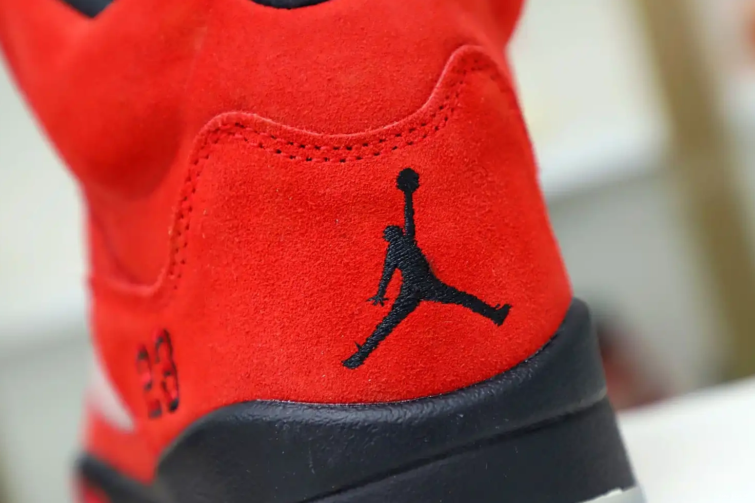 RETRO JORDAN Kimikick RAGING BULL RED 5 SUEDE AIR 0417